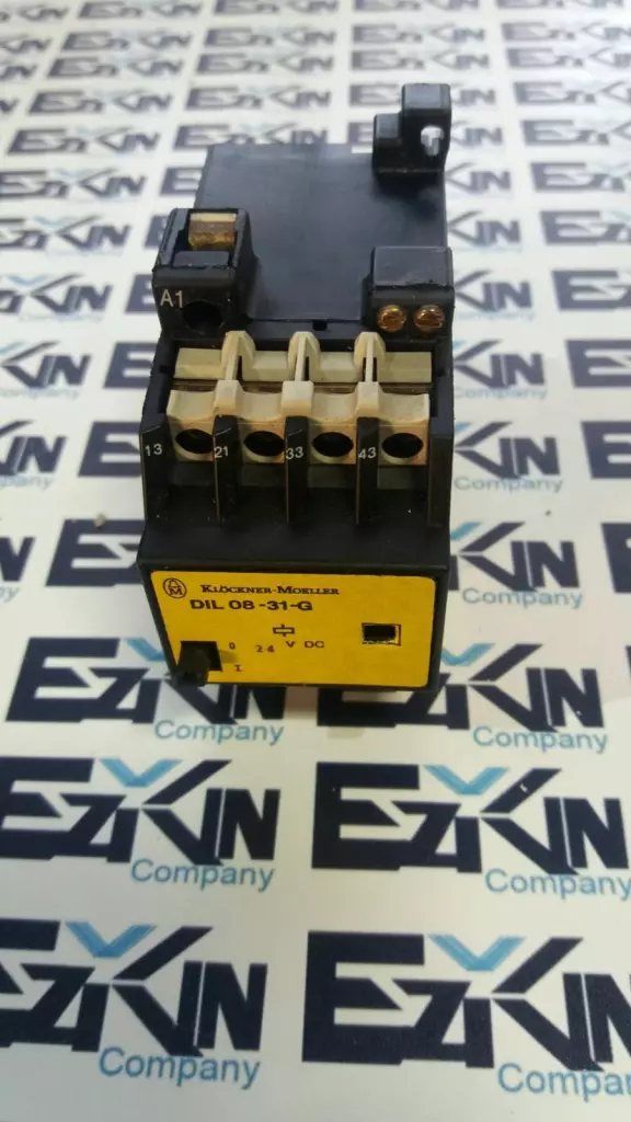 Klockner Moeller DIL08-31-G Contactor, 500V 10A 24VDC Coil 