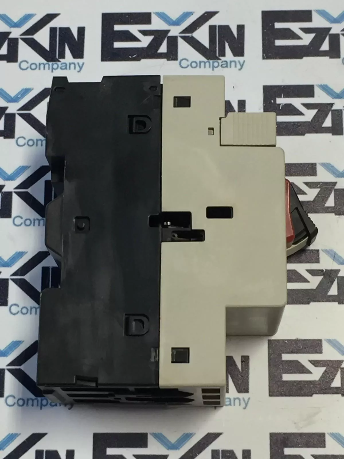 Telemecanique GV2-M06 Manual Motor Starter 690VAC Range 1-1.6A 