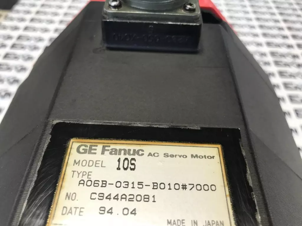GE Fanuc A06B-0315-B010#7000 AC Servo Motor, Model 10S 198V 2000Rpm 
