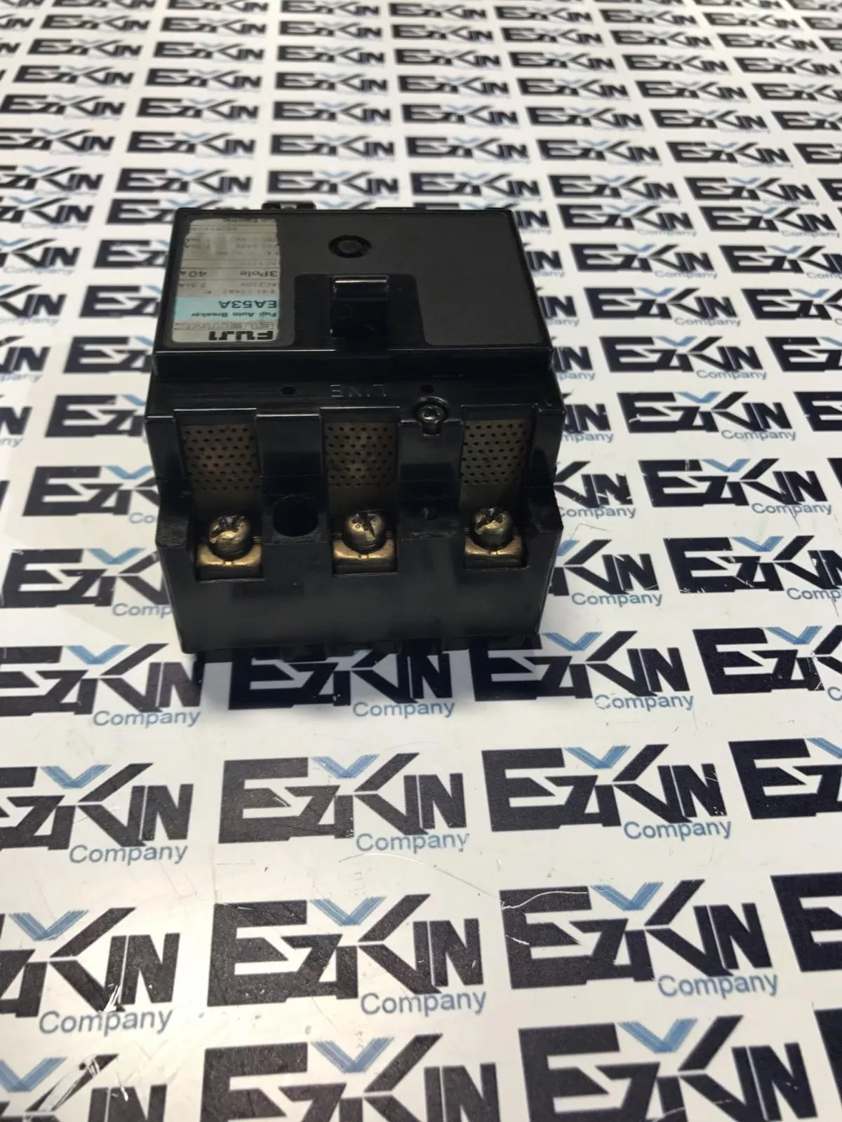 Fuji Electric EA53A 3-Pole Circuit Breaker, 40A 220-415V 
