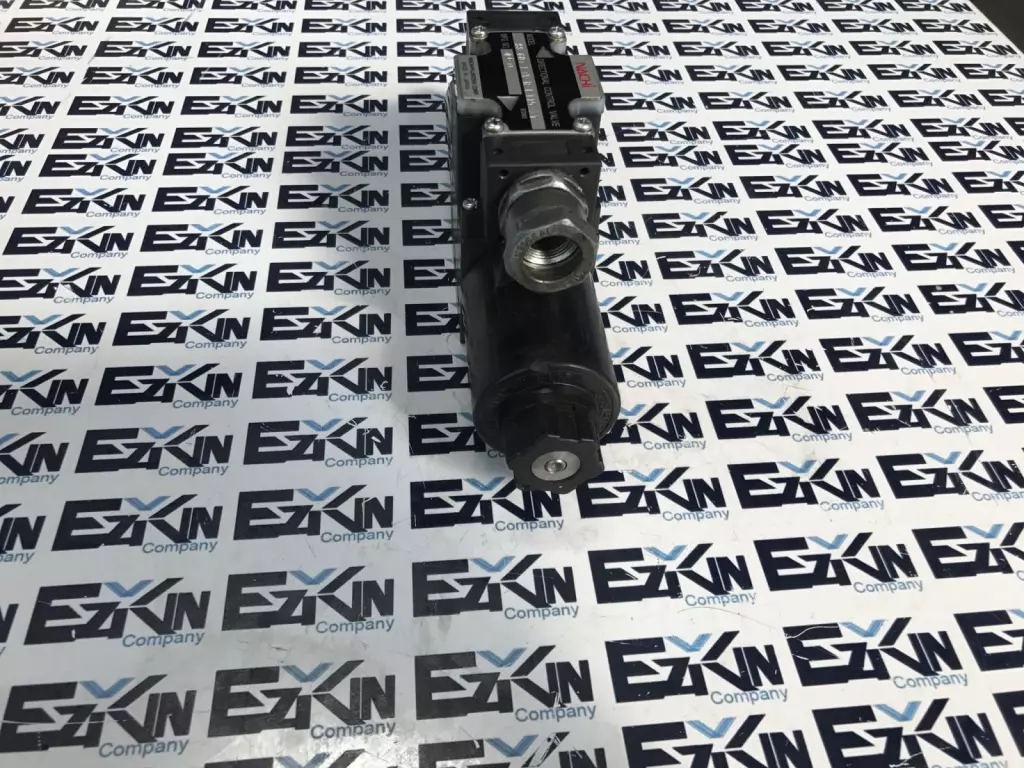 Nachi SS-G01-E3X-R-E115-31 Directional Control Valve 