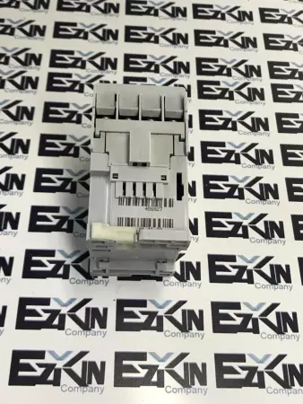 Allen-Bradley 700-CF400 SER.A Contactor 120V Coil 