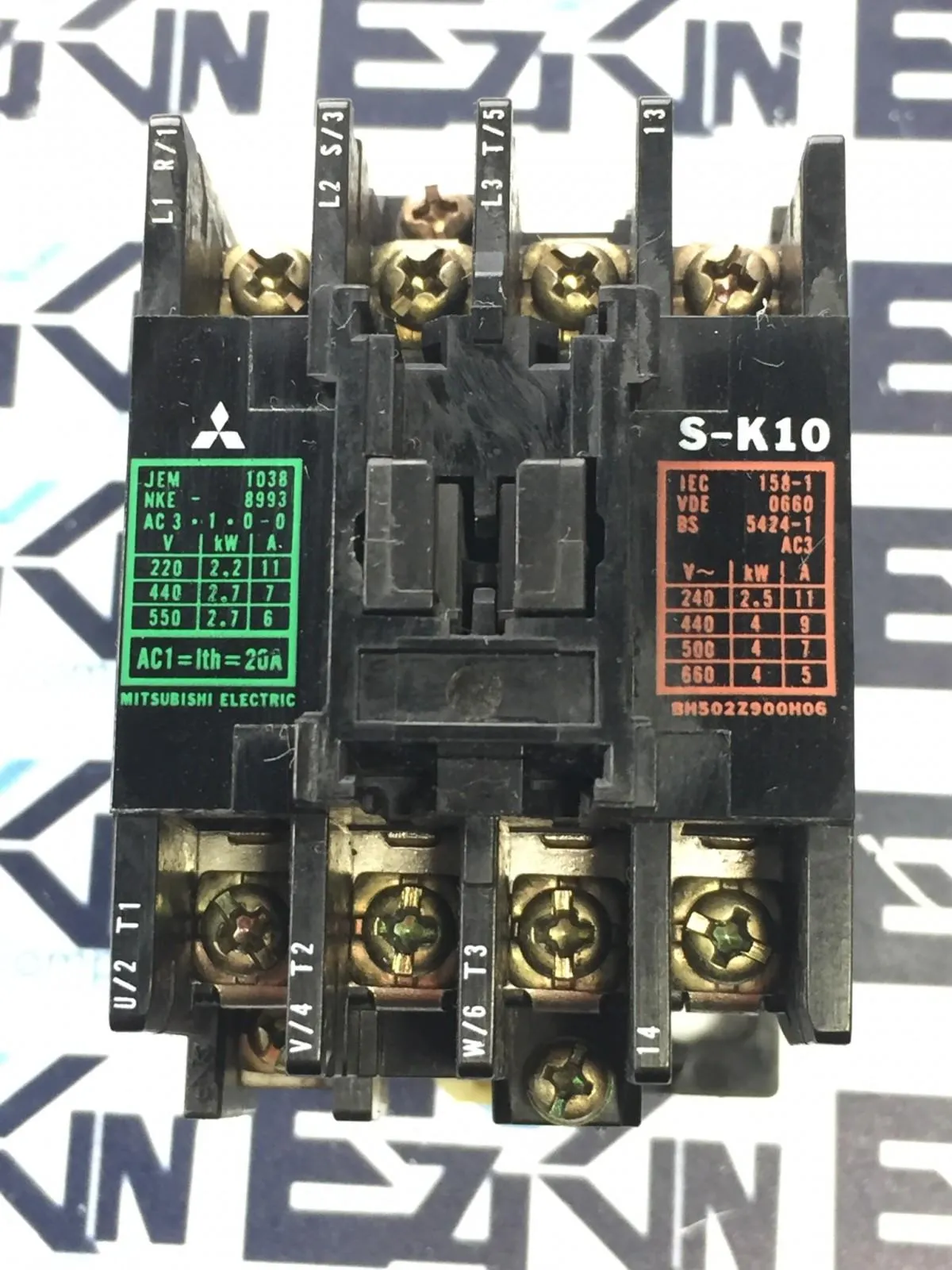 Mitsubishi Electric S-K10 20A Contactor, 660VAC 5-11A, 220-550VAC Coil 