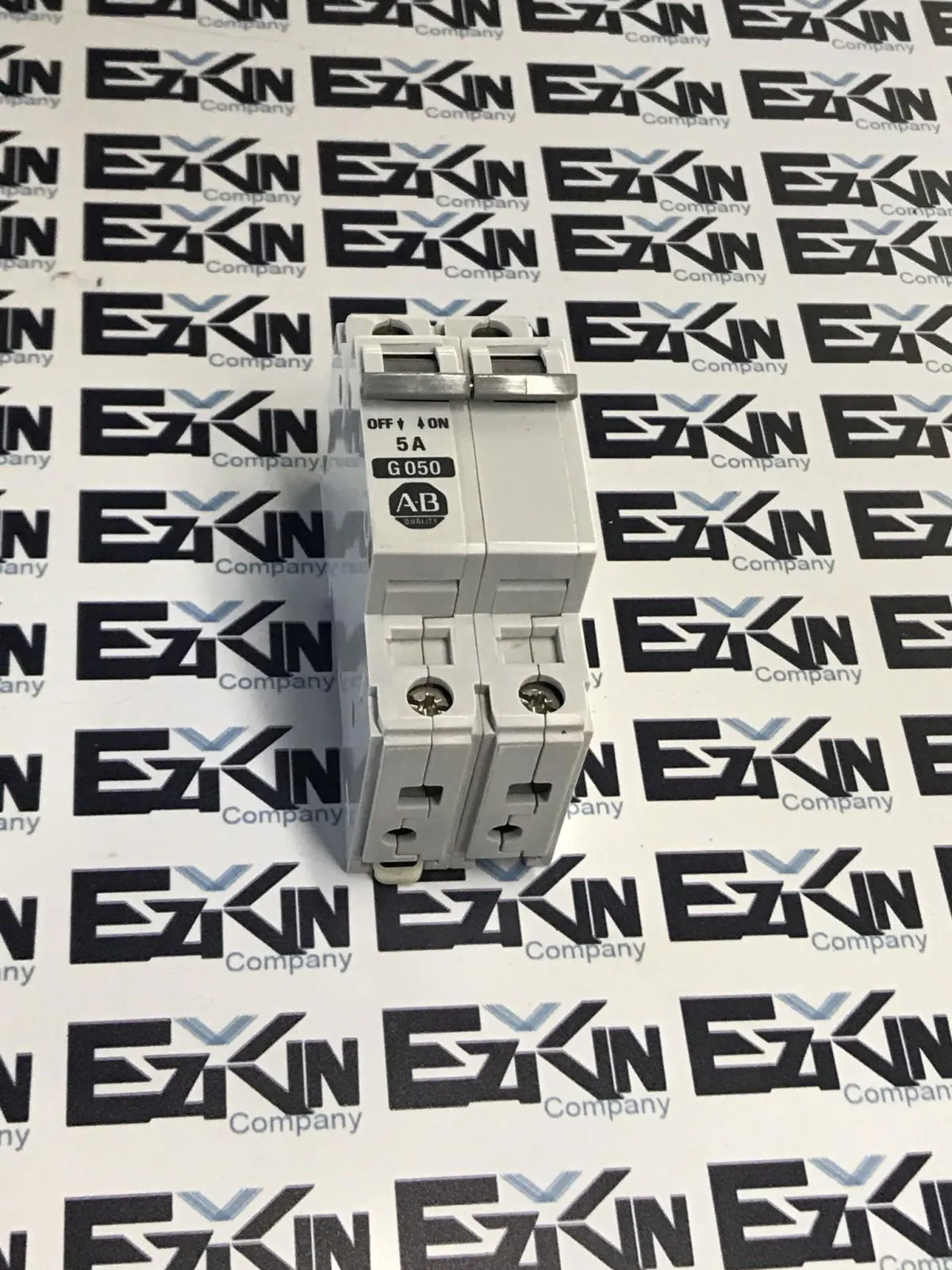 Allen-Bradley 1492-CB2 GO50 SER.B 2-Pole Circuit Breaker, 480VAC 65VDC 5A 