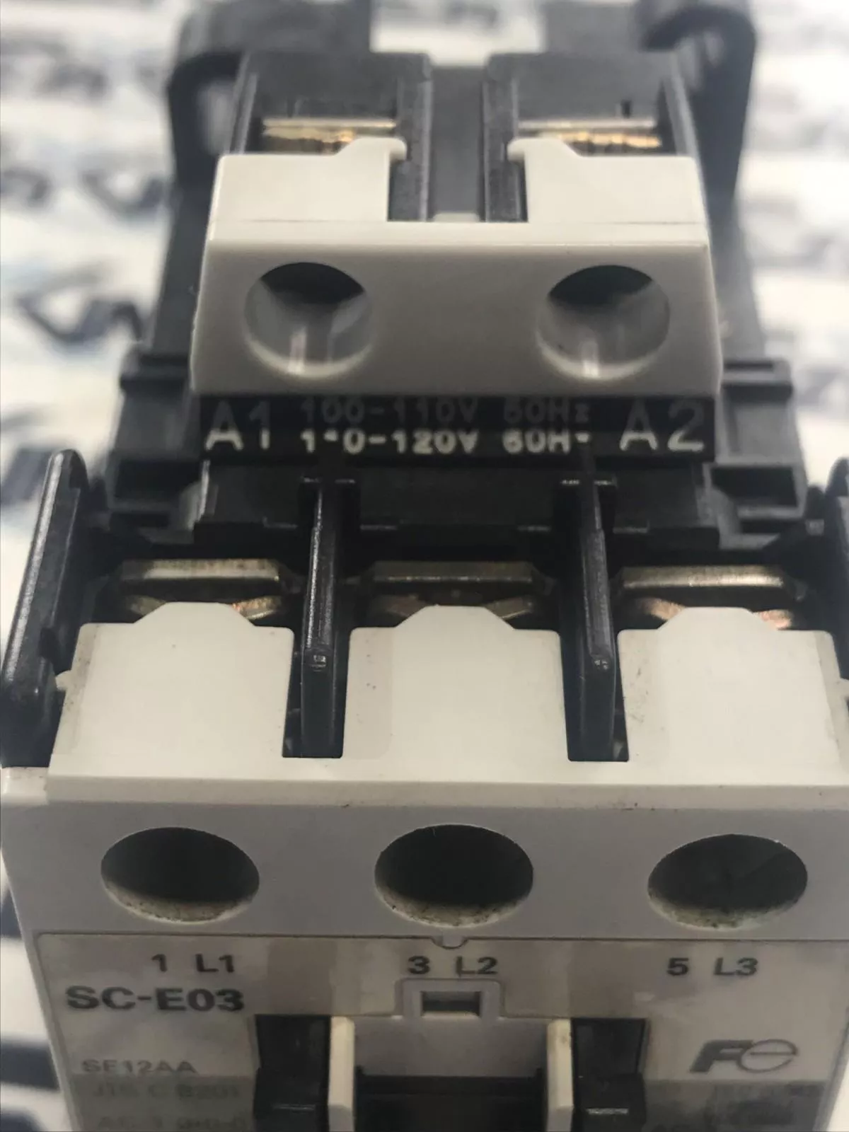 Fuji Electric SC-E03 SE12AA Starter/Contactor, 600VAC 20A 120VAC Coil 