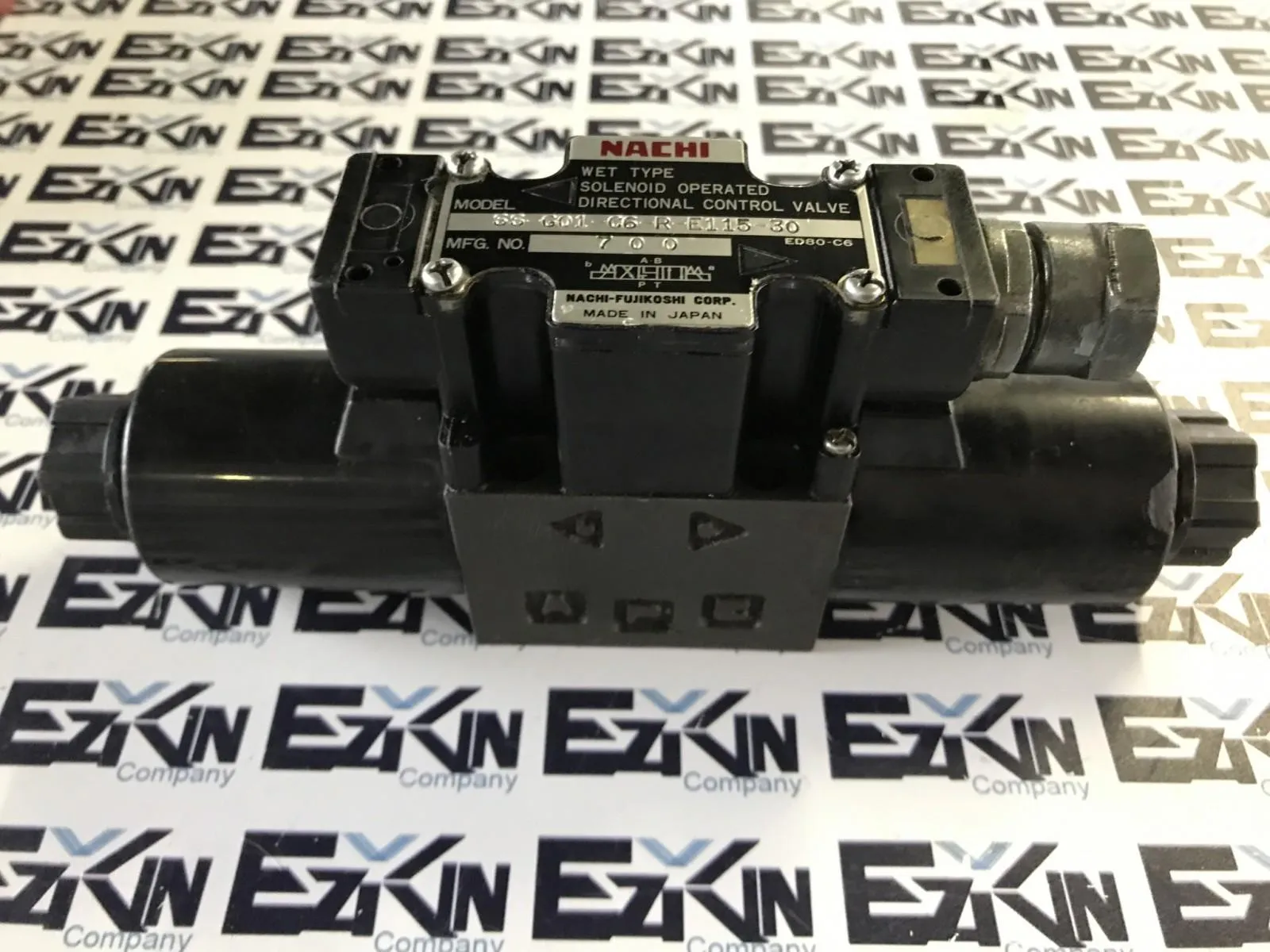 Nachi SS-G01-C6-R-E115-30 Solenoid Directional Control Valve 