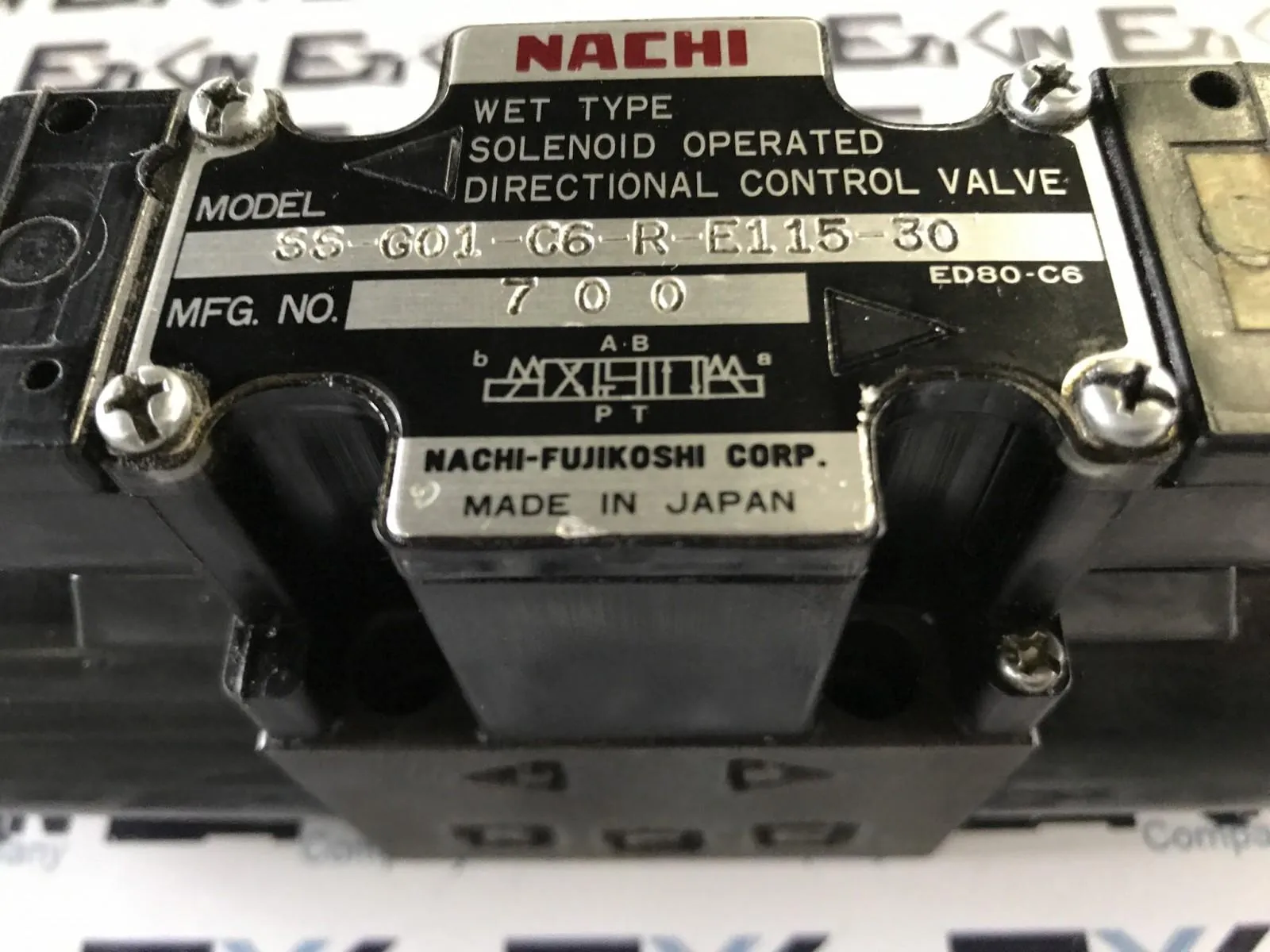 Nachi SS-G01-C6-R-E115-30 Solenoid Directional Control Valve 