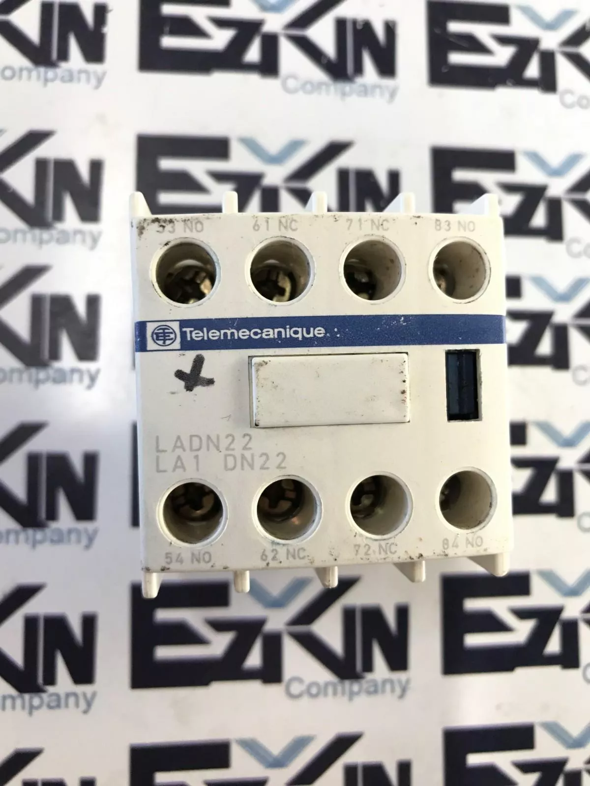 Telemecanique LADN22 LA1 DN22 Auxiliary Contact Block, 690V 10A 