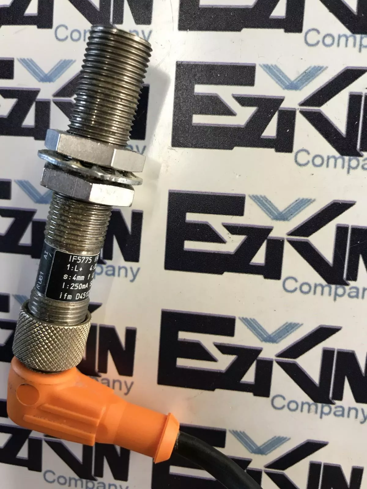 IFM Efector IF5775 IFK3004BBPKG/US Inductive Sensor/Cable Assembly 