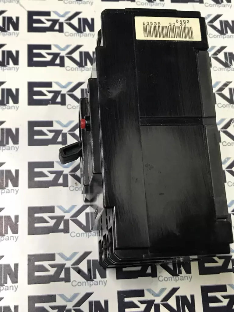 Fuji Electric EG53B 3-Pole Circuit Breaker, 30A 100-200V/415 