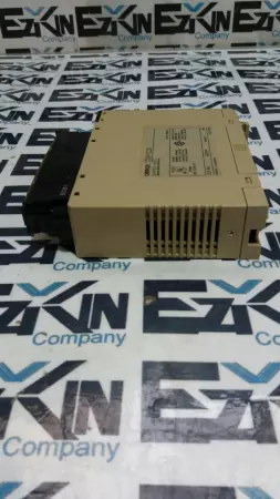 Omron C200H-0C224 Output Unit 250 VAC 24VDC 2Amp 