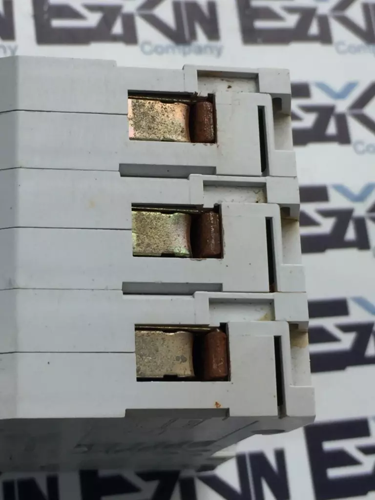 Klockner Moeller FAZN C20-3 3-Pole Circuit Breaker, 20A 277-480VAC 