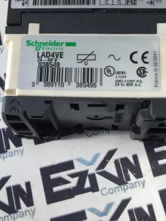 SCHNEIDER ELECTRIC  LC1D09 CONTACTOR 24V COIL W/ LAD4VE 24-48V