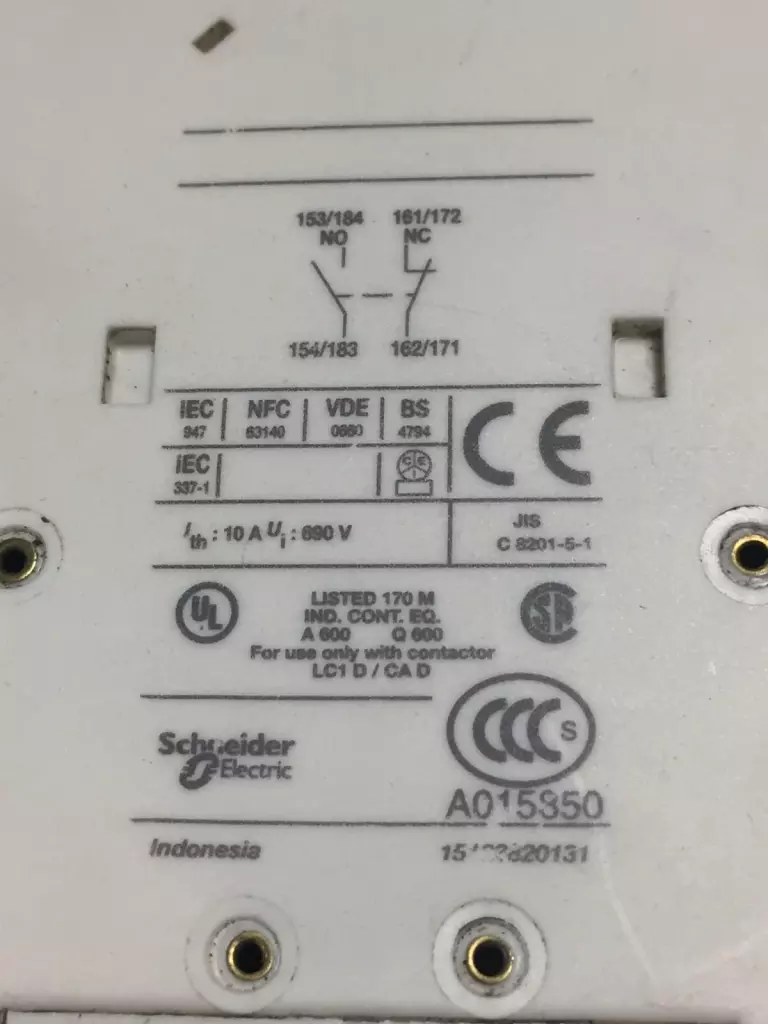 Telemecanique LAD8N11 Auxiliar Contactor Block, 10A 600V 