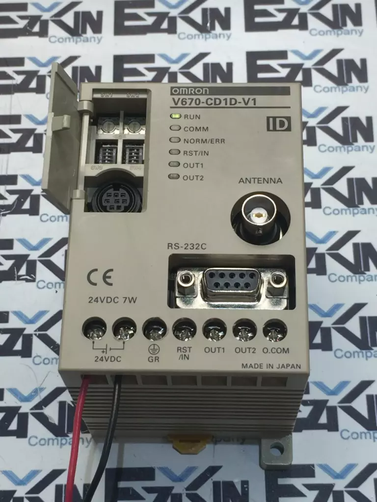 Omron V670-CD1D-V1 ID Controller 
