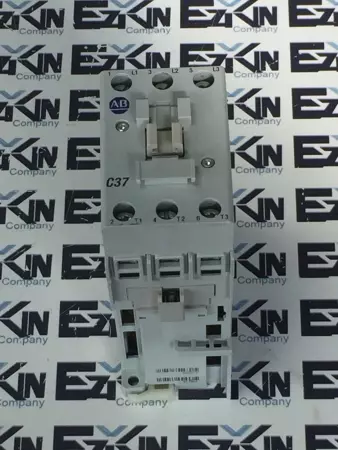 Allen-Bradley 100-C37Z*00 SER.C Contactor 3P 690VAC 65A 