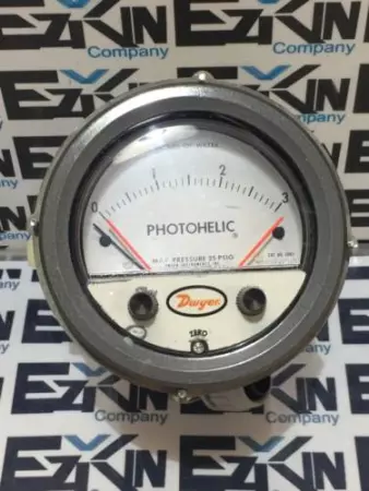 Dwyer 3003 Photohelic® Pressure Gauge 0-3