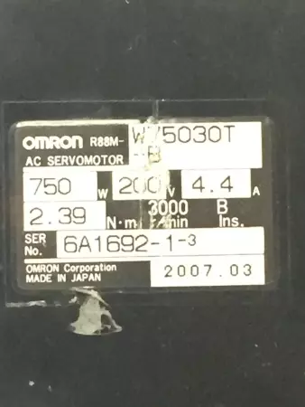 Omron R88M-W75030T-B AC Servo Motor, 1.5kW 