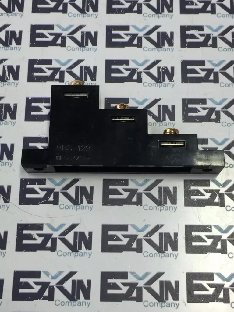 Shinagawa RBS-122 Three-Stage Busbar Support Base 