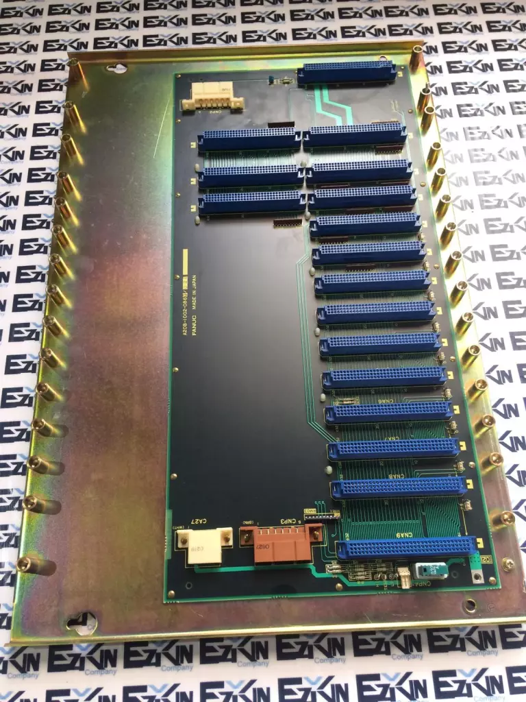 Fanuc A20B-1002-0860/03B 10-Slots Rack Backplane 