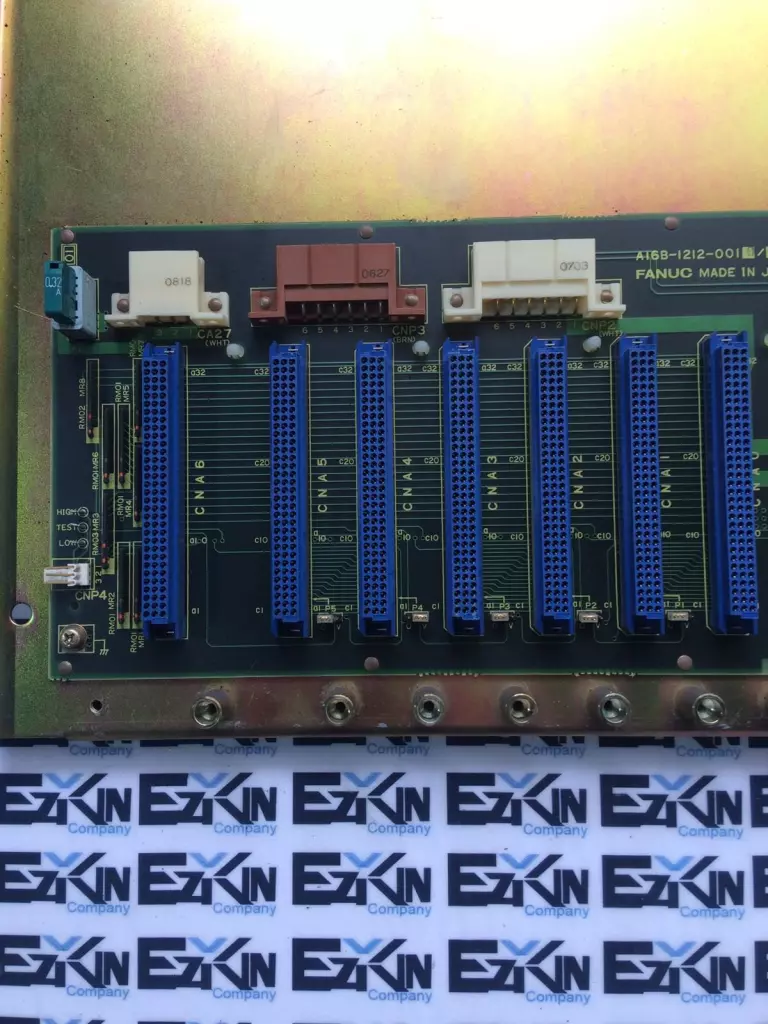 Fanuc A16B-1212-0010 / 01A Backplane Control Base Board 