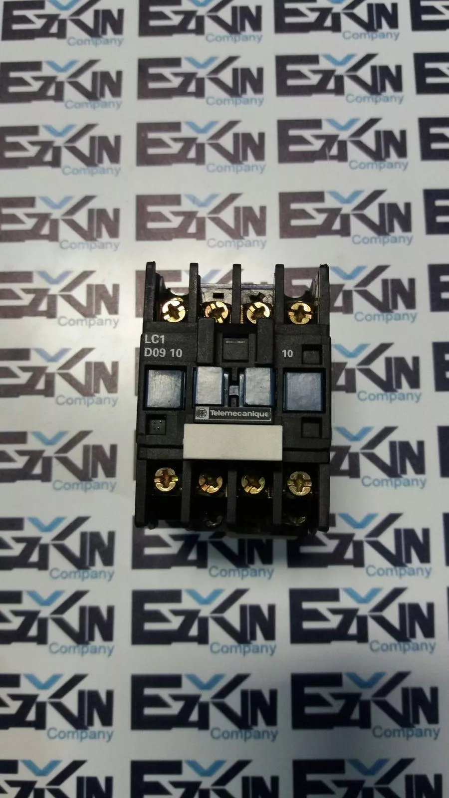 Telemecanique LC1D0910 Contactor, 600VAC 20A 110V Coil 50/60 Hz 