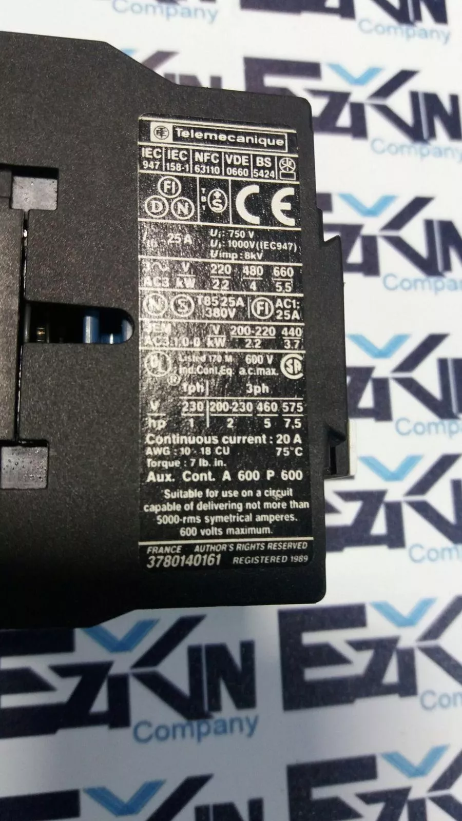 Telemecanique LC1D0910 Contactor, 600VAC 20A 110V Coil 50/60 Hz 