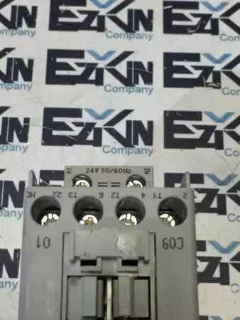 Allen-Bradley 100-C09*01 SER.A Contactor 24V Coil 32Amp 