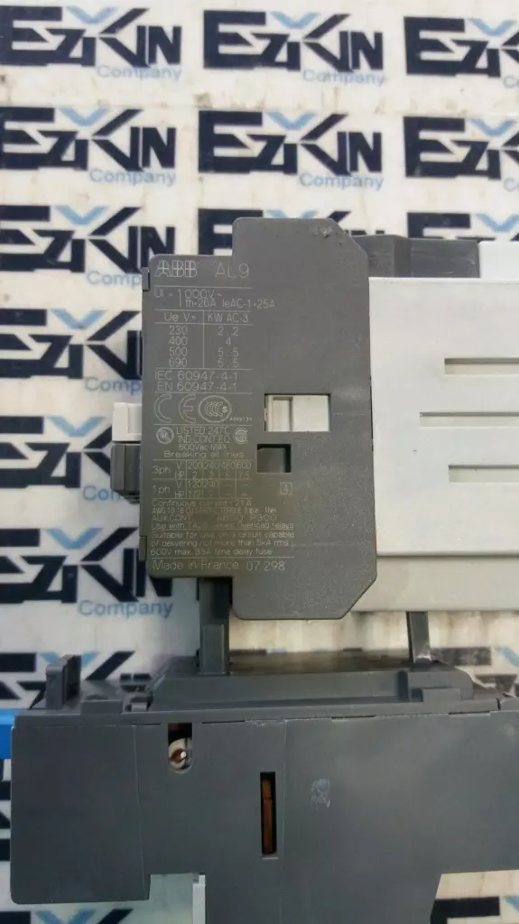 ABB AL9-30-01 Contactor 600VAC 35Amp W/TA25 ABB Overload Relay 2.8-4.0Amp 