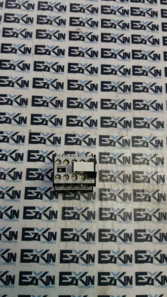 Siemens 3TH2271-0BB4-Z Contactor 240V 10A W/LG-3TF Murrelektronik Surge Supresso
