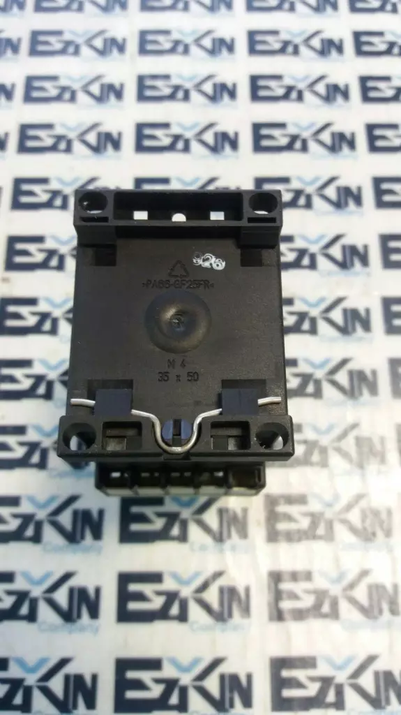 Siemens 3RT1916-1EH100 Contactor Relay W/3RH1911-2HA22 Auxiliary Contact Block 
