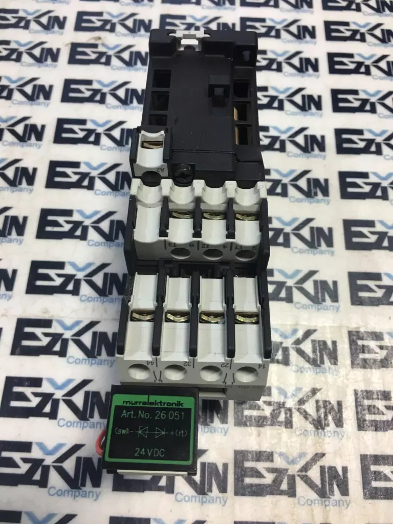 Moeller DIL00AM-G Contactor 600VAC/250VDC 20Amp W/22DILM Auxiliary Contactor 