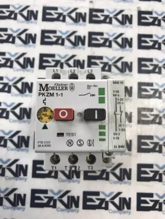 Moeller PKZM1-1 Manual Motor Starter-Protector 600V 5Amp Range 0.6-1.0Amp 