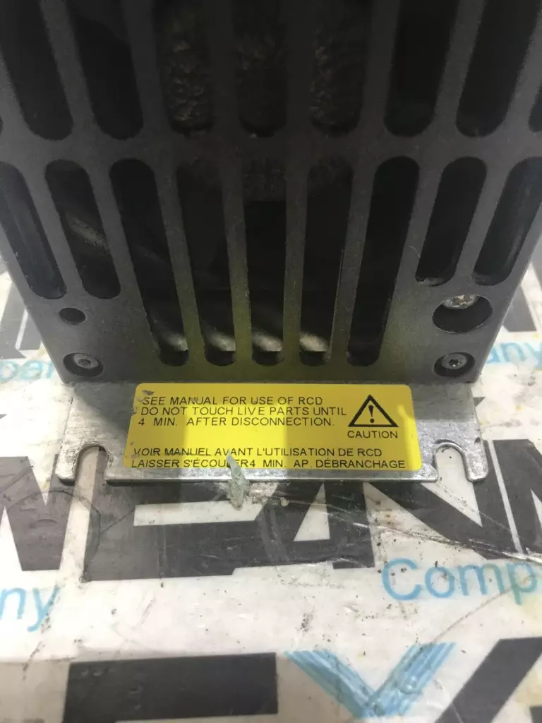 Danfoss PT5B20STR3DLF00A00C0 VLT 5002 Variable Speed Drive, 1.5HP 