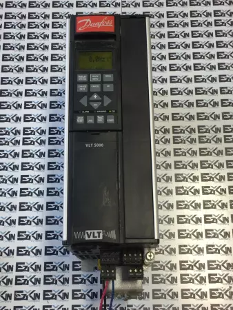 Danfoss PT5B20STR3DLF30A VLT 5000 Variable Speed Drive 380-500V 9.1Amp 5.0HP 