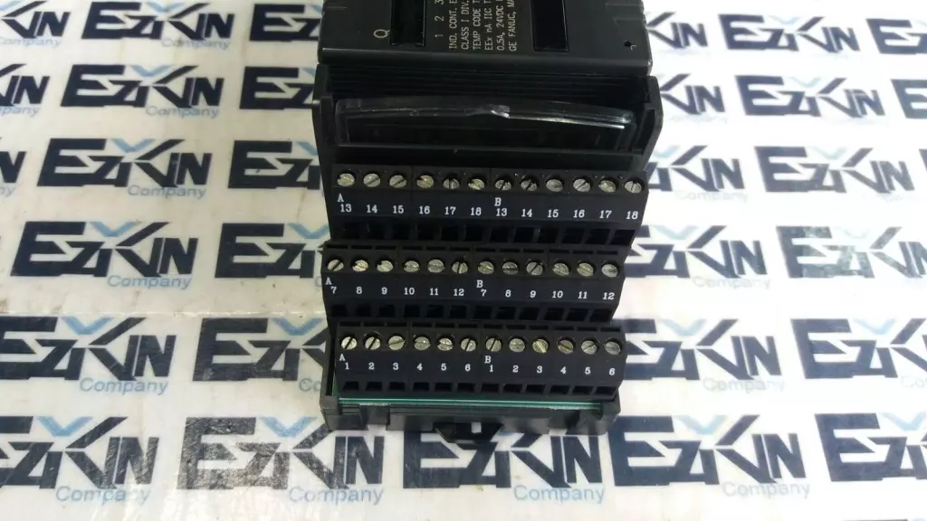 GE Fanuc IC200MDL740E Output Module 12-24VDC 