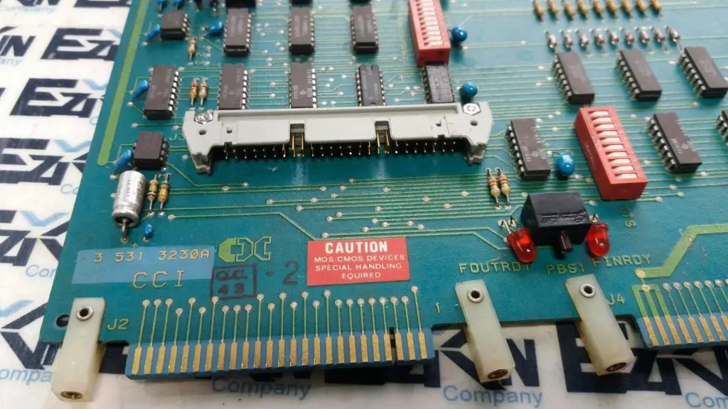 Cincinnati Milacron 3-531-3230A Console Interface Circuit Board 