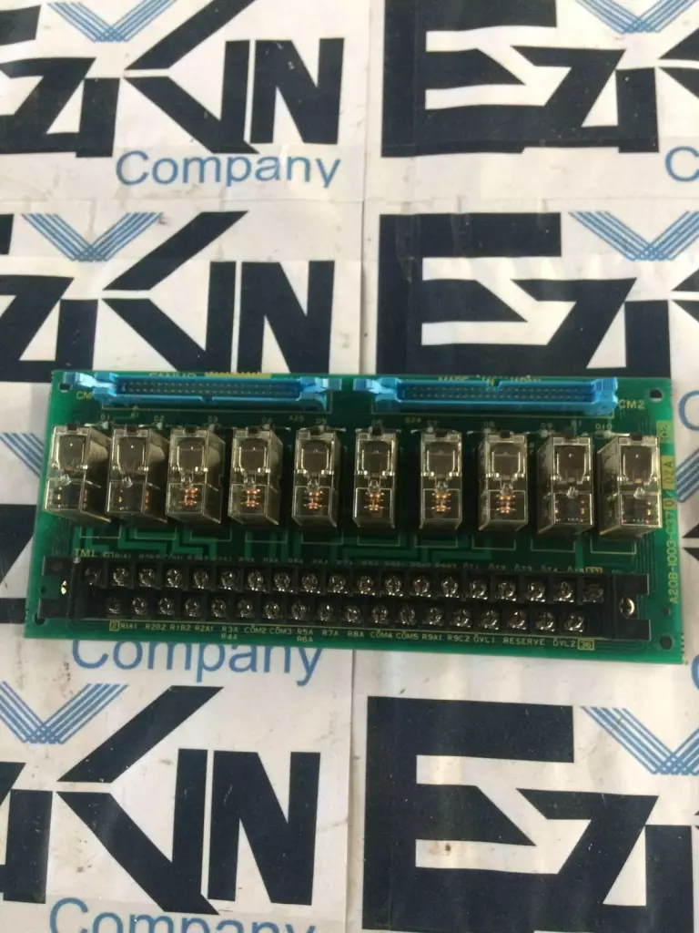 Fanuc A20B-1003-0370/02A 10-Relay Circuit Board 