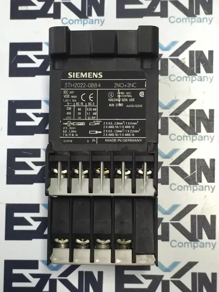 Siemens 3TH2022-OBB4 2NO+2NC Contactor 24VDC Coil 240V 10Amp 