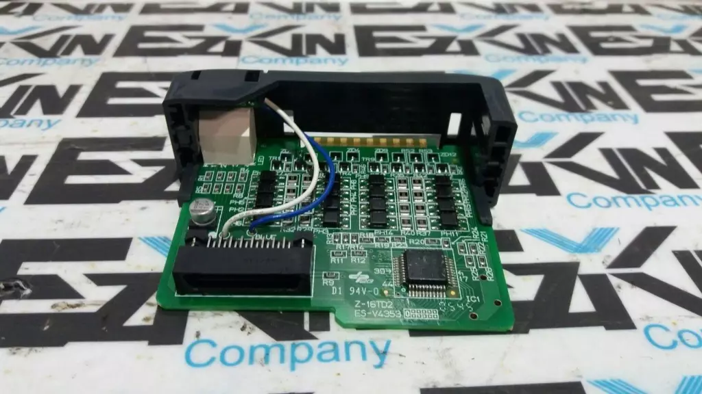 AutomationDirect D2-16TD1-2 Output Module, 16-Point 12-24VDC 