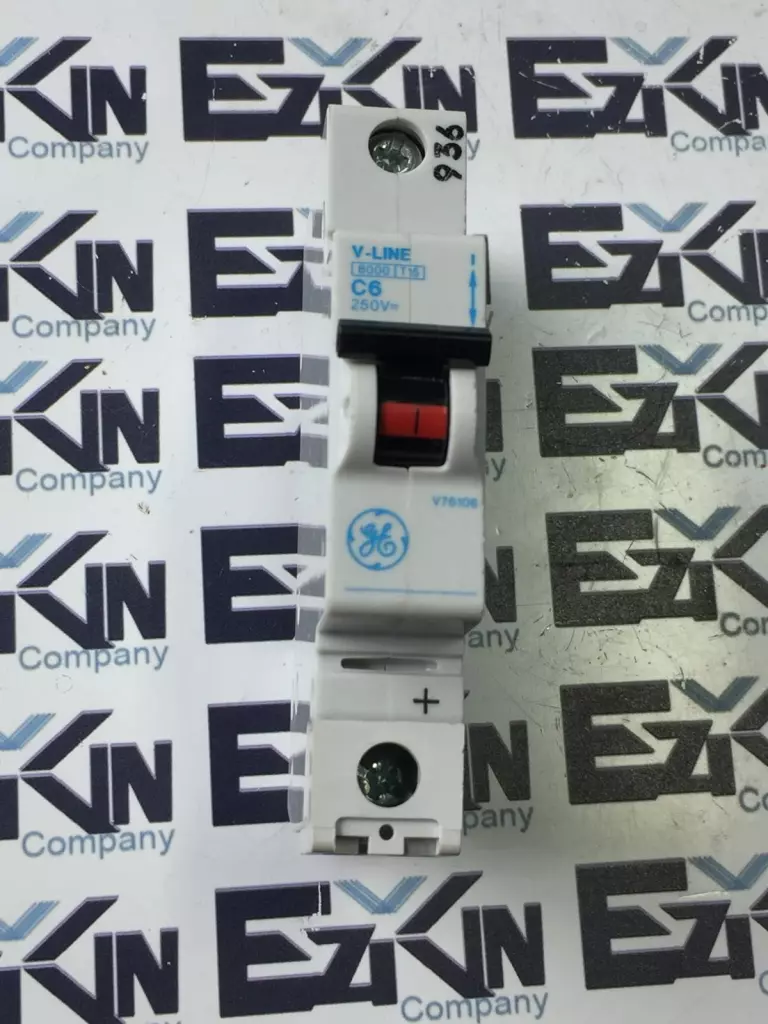 General Electric V76106 C6 1-Pole V-Line Circuit Breaker 250V 6Amp 