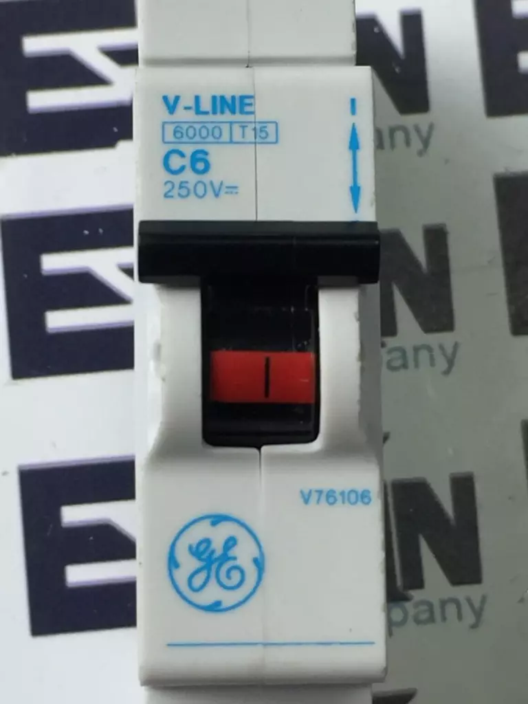 General Electric V76106 C6 1-Pole V-Line Circuit Breaker 250V 6Amp 