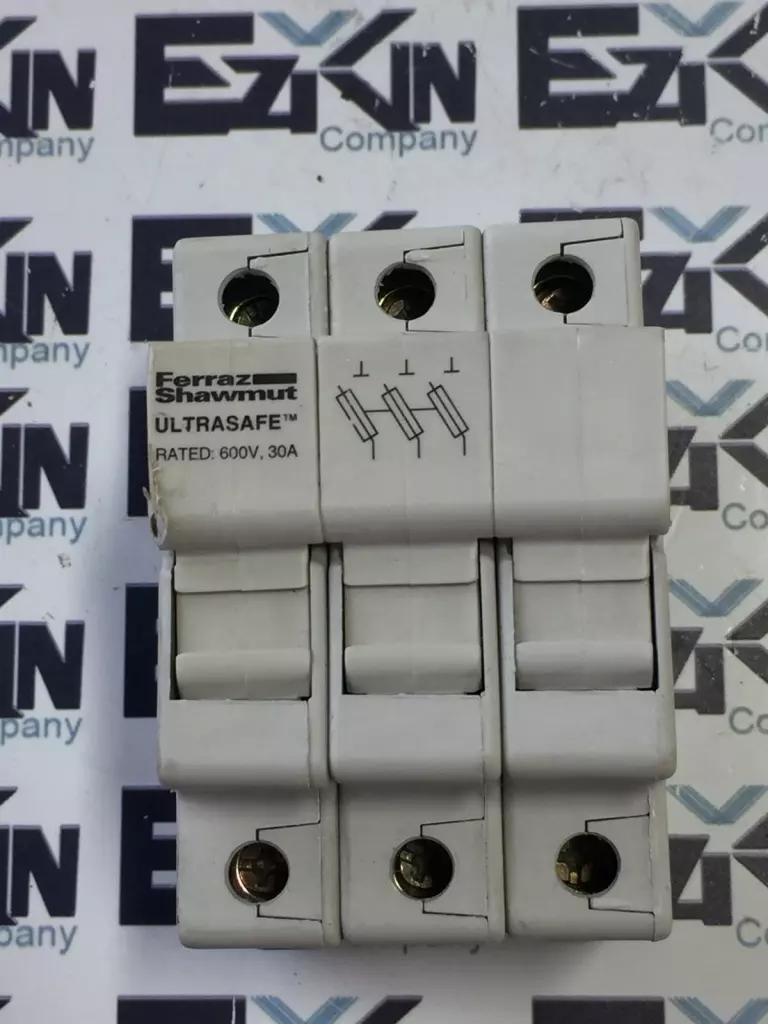 Ferraz Shawmut USM3 3-Pole Ultrasafe™ Fuse Holder,  30Amp 600V Class CC 