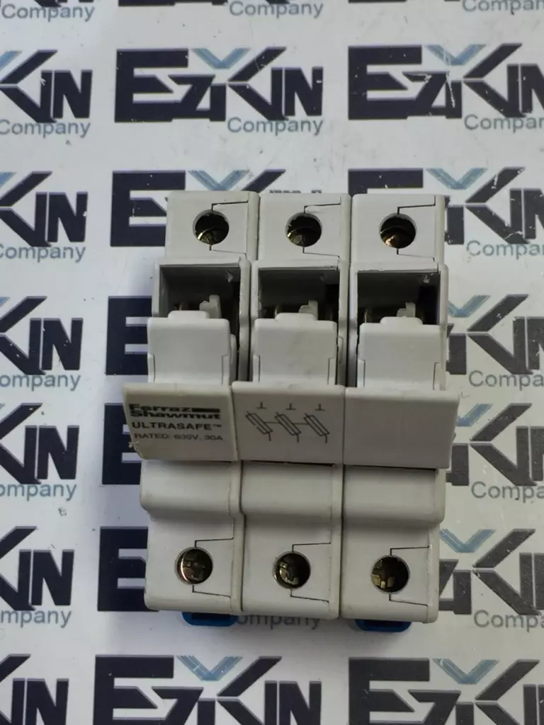 Ferraz Shawmut USM3 3-Pole Ultrasafe™ Fuse Holder,  30Amp 600V Class CC 
