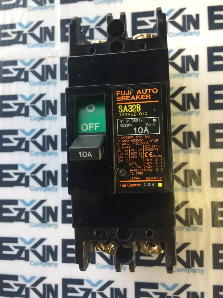 Fuji SA32B 2-Pole Circuit Breaker, 10A 220VAC 