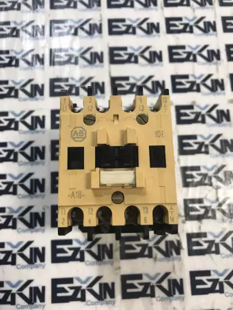 ALLEN BRADLEY 100-A18ND3 SER.B CONTACTOR 3POLE 110/120VAC COIL