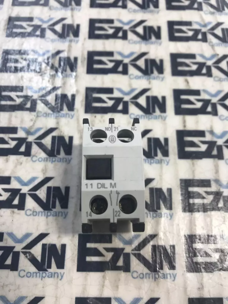 Moeller 11 DIL M Auxiliary Contactor, 600VAC 15A  250VDC 1A 