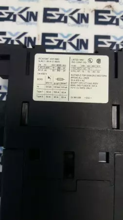 Siemens 3RT1036-1B..0 Contactor 24VDC Coil 50Amp 600V w/Aux Contact Block 