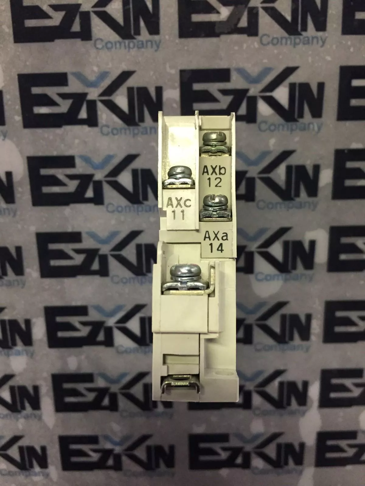 Mitsubishi Electric CP30-BA 2A 1-Pole Circuit Breaker, 250VAC/60VDC 2A 