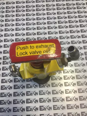 ROSS 1523B3002 3/2 L-O-X VALVE SAFETY LOCK OUT 3/8